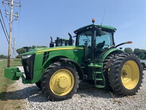 2013 John Deere 8285R Image