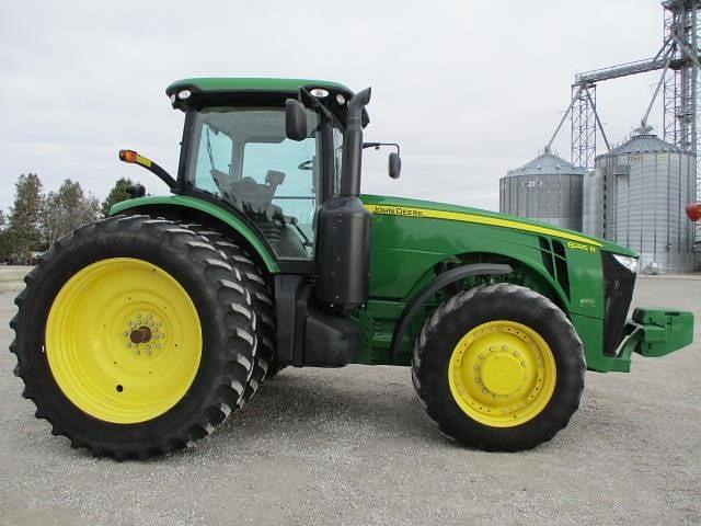 Image of John Deere 8285R equipment image 3