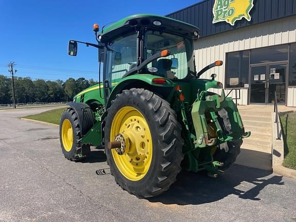 Image of John Deere 8285R equipment image 3