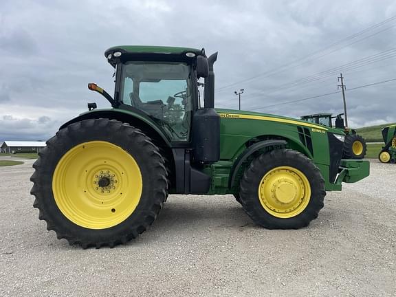 Image of John Deere 8285R equipment image 4