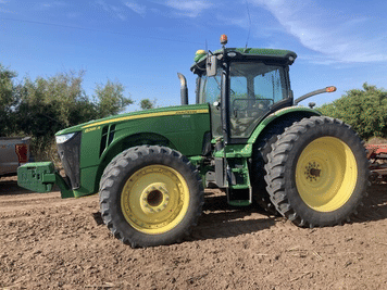 Main image John Deere 8285R