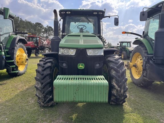 Image of John Deere 8285R equipment image 1