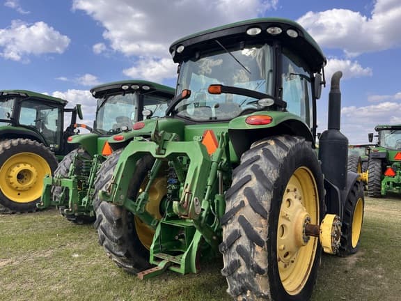 Image of John Deere 8285R equipment image 4