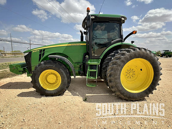 Image of John Deere 8285R Image 0