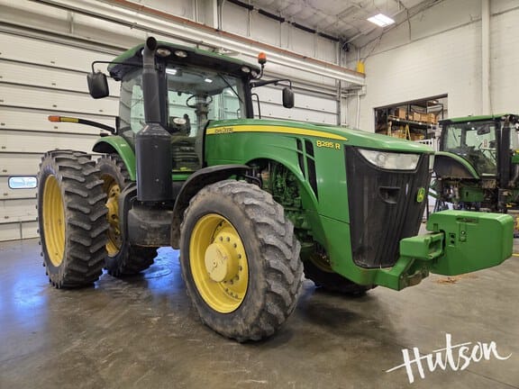 2013 John Deere 8285R Equipment Image0