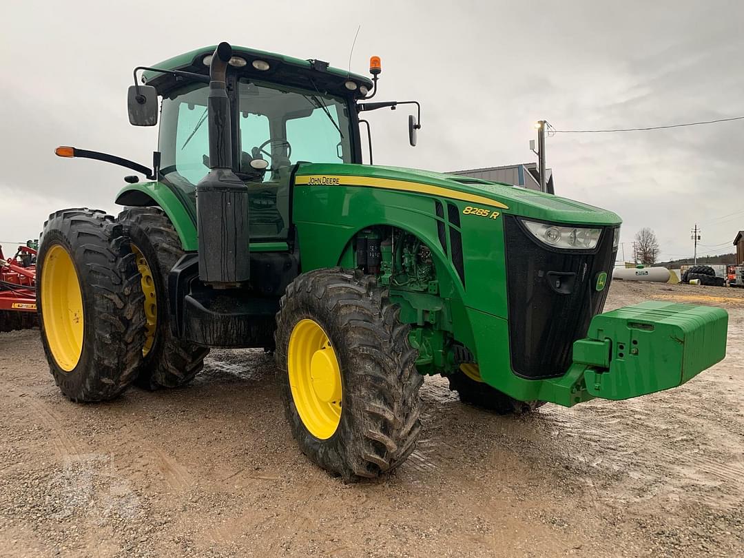 Image of John Deere 8285R Primary image