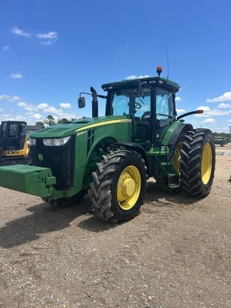 Image of John Deere 8285R Primary image