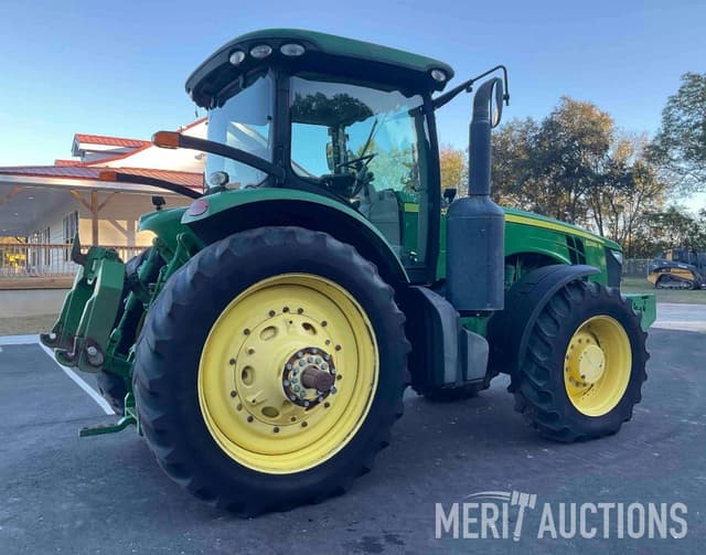 Image of John Deere 8285R equipment image 4