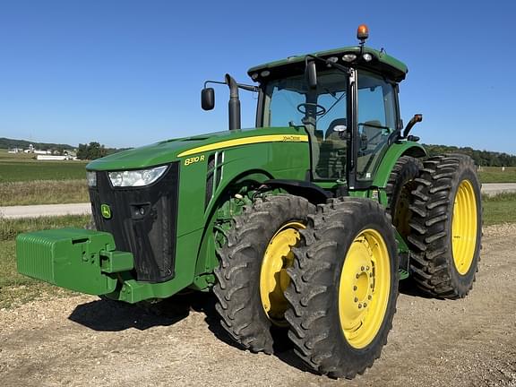 Image of John Deere 8310R Primary image