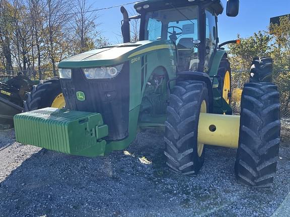 Image of John Deere 8310R equipment image 2