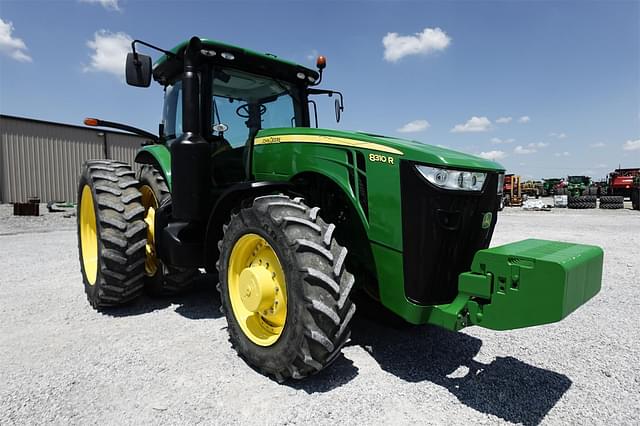 Image of John Deere 8310R equipment image 1