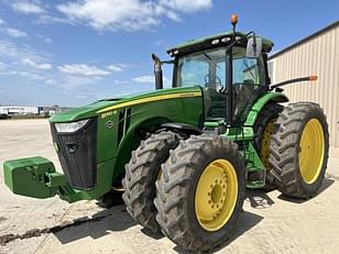 Main image John Deere 8310R 3