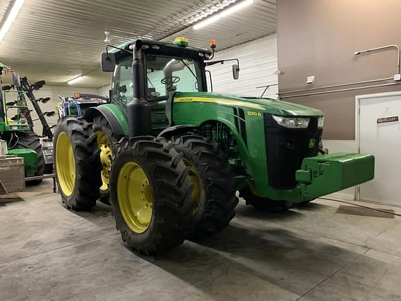 Image of John Deere 8310R equipment image 1