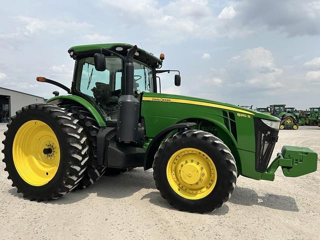 Image of John Deere 8310R equipment image 1