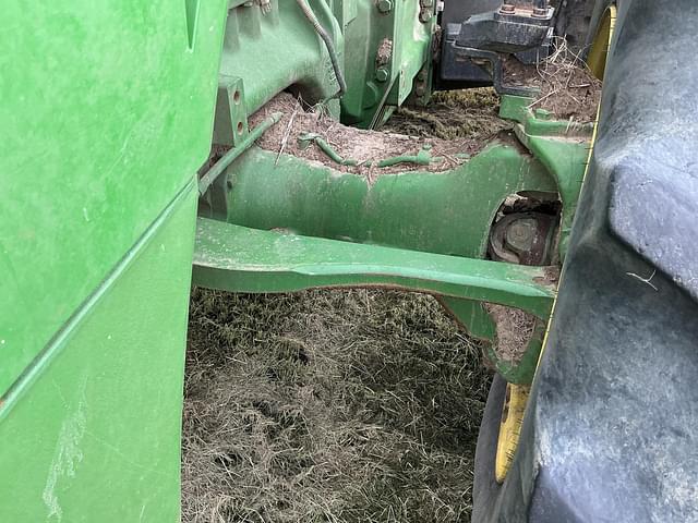Image of John Deere 8310R equipment image 2