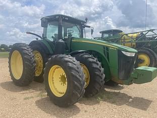 2013 John Deere 8310R Equipment Image0