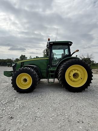 Image of John Deere 8310R equipment image 1