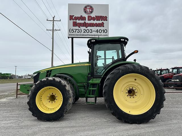 Image of John Deere 8310R equipment image 1