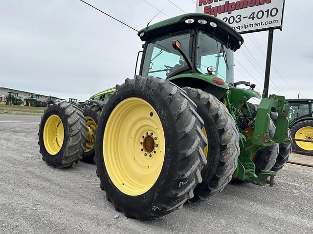 Image of John Deere 8310R equipment image 2