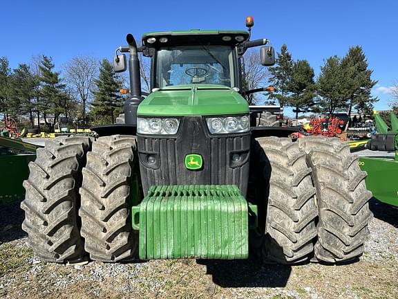 Image of John Deere 8310R equipment image 1