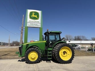 2013 John Deere 8310R Equipment Image0