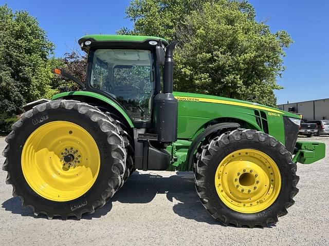 Image of John Deere 8310R equipment image 3
