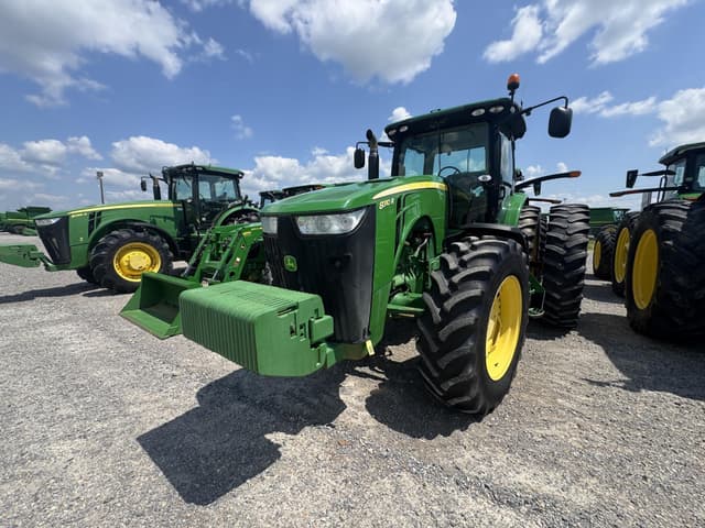 Image of John Deere 8310R equipment image 3