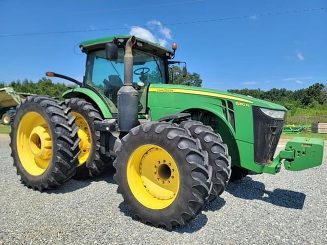 Image of John Deere 8310R equipment image 1