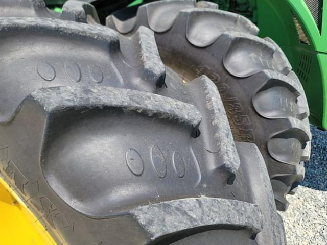 Image of John Deere 8310R equipment image 3