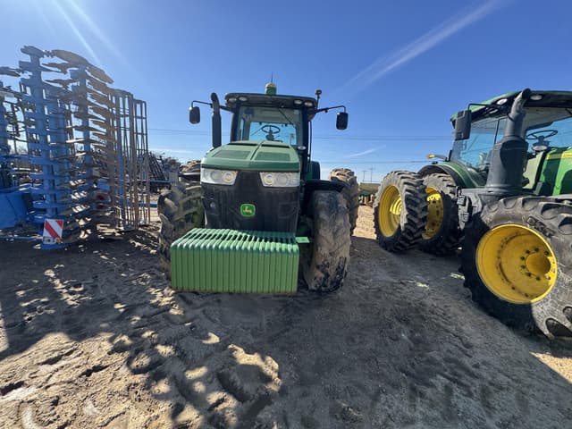 Image of John Deere 8310R equipment image 3