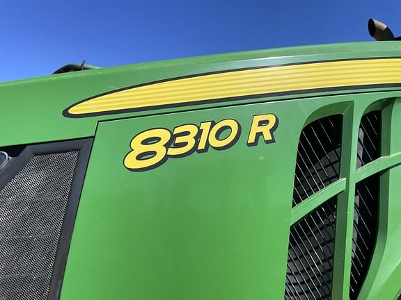 Image of John Deere 8310R equipment image 1