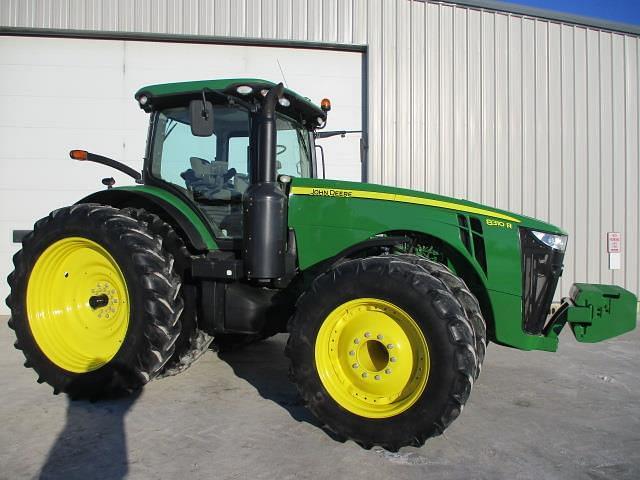 Image of John Deere 8310R equipment image 1