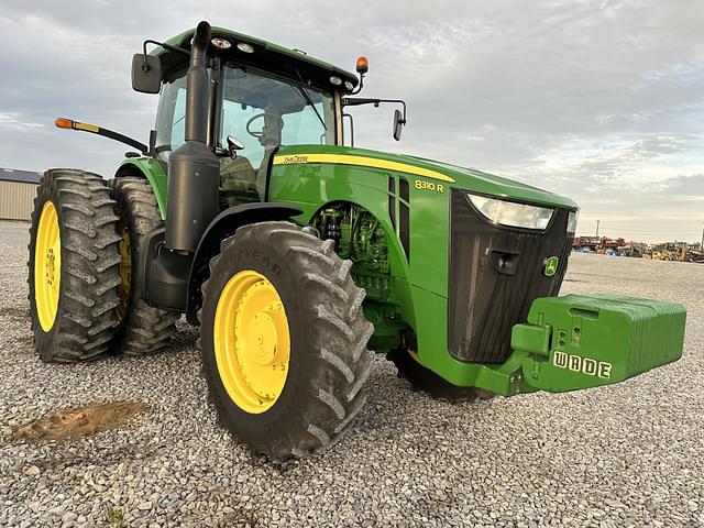 Image of John Deere 8310R equipment image 1