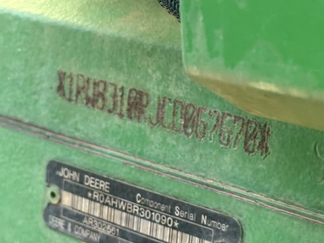 Image of John Deere 8310R equipment image 3