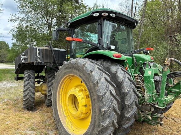 Image of John Deere 8310R equipment image 4