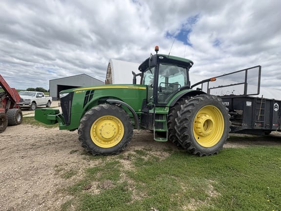 2013 John Deere 8310R Equipment Image0