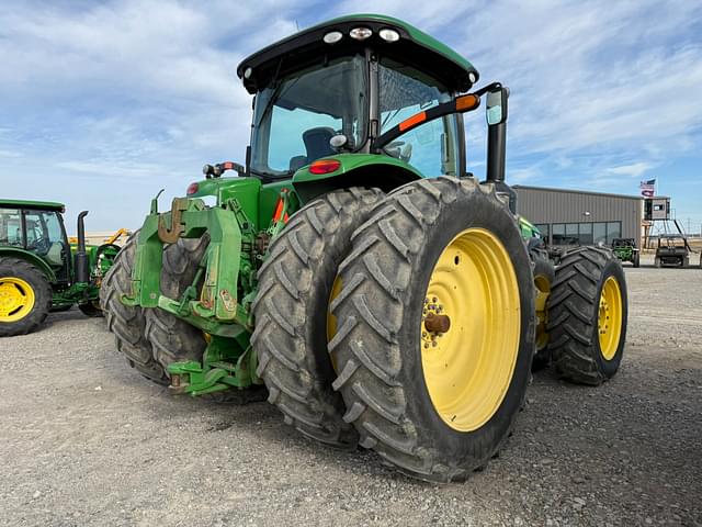 Image of John Deere 8310R equipment image 3