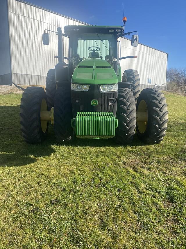 Image of John Deere 8310R equipment image 2