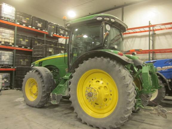 Image of John Deere 8310R equipment image 3