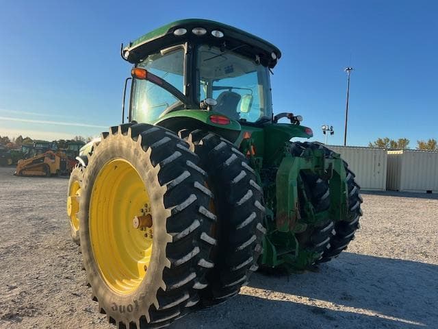 Image of John Deere 8310R equipment image 4