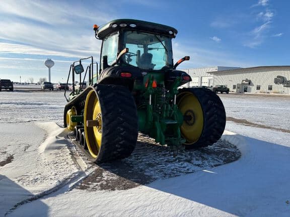 Image of John Deere 8310RT equipment image 4