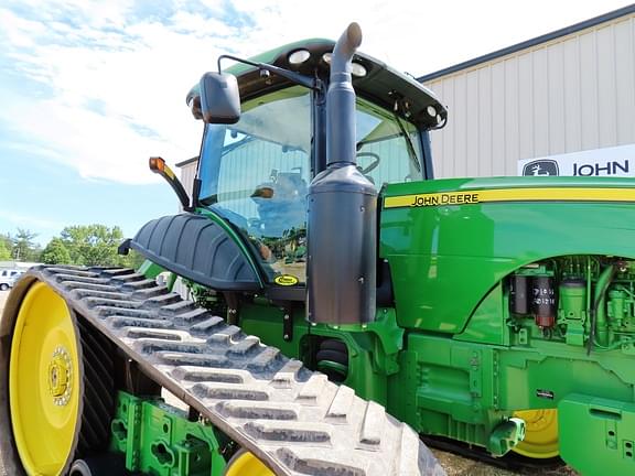 Image of John Deere 8310RT equipment image 2