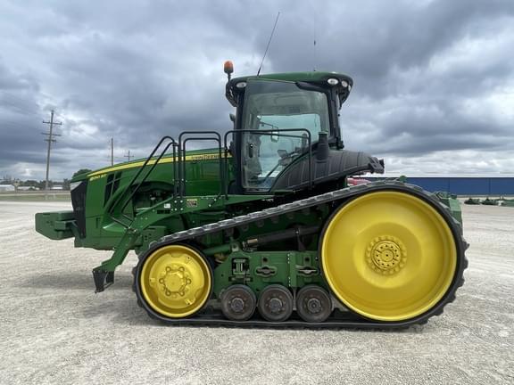 Image of John Deere 8310RT equipment image 3