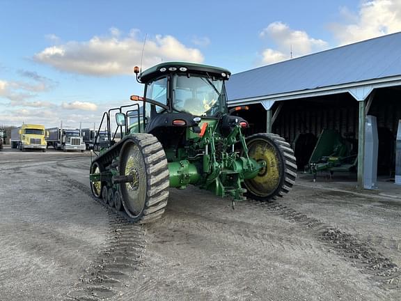 Image of John Deere 8310RT equipment image 2