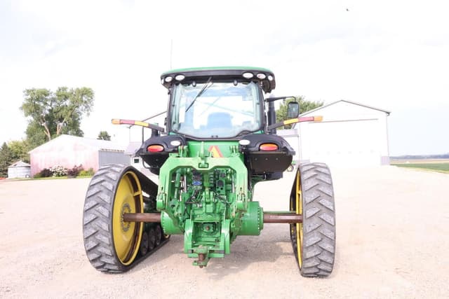 Image of John Deere 8310RT equipment image 4