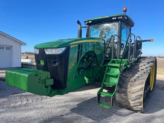 Image of John Deere 8310RT equipment image 3