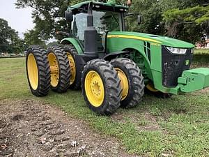 2013 John Deere 8320R Image