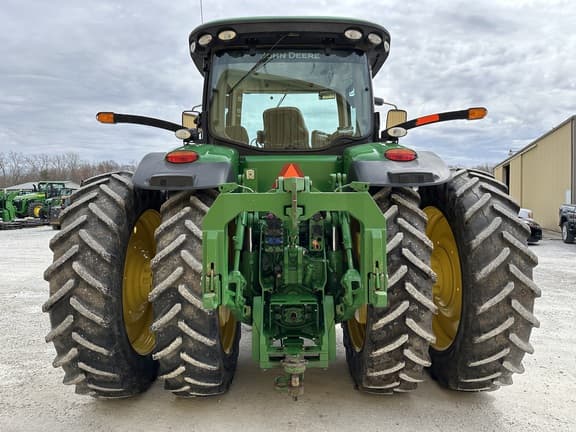 Image of John Deere 8335R equipment image 3