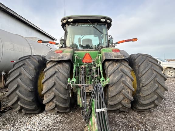 Image of John Deere 8335R equipment image 4