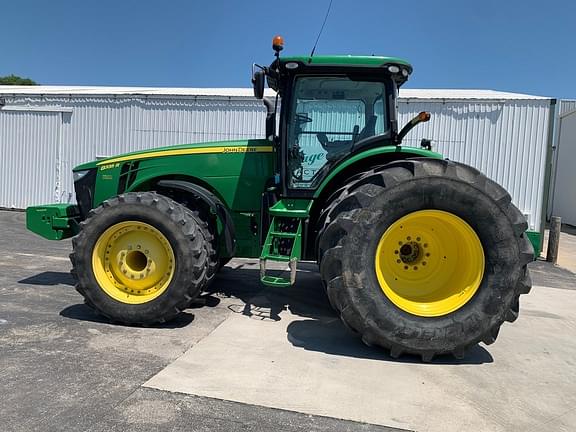 Image of John Deere 8335R equipment image 1